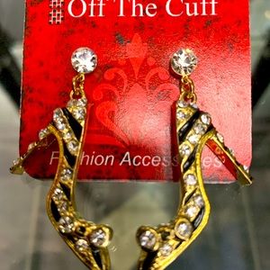 Ladies pierced earrings